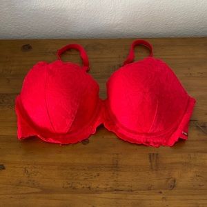 PINK date push-up bra